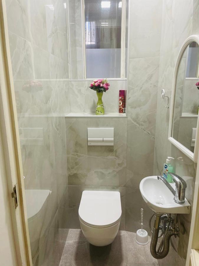 Spacious 2 Bedrooms In The Center Of Erevan Exterior foto